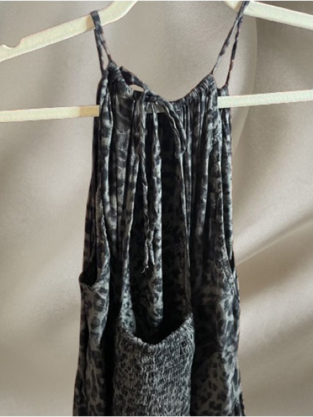 Old Navy Charcoal Leopard Halter Tiered Maxi Dress Size Medium VGUC - Picture 6 of 8